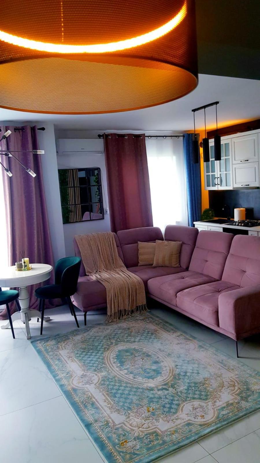 Penthouse Aeroport Iasi Lägenhet Exteriör bild